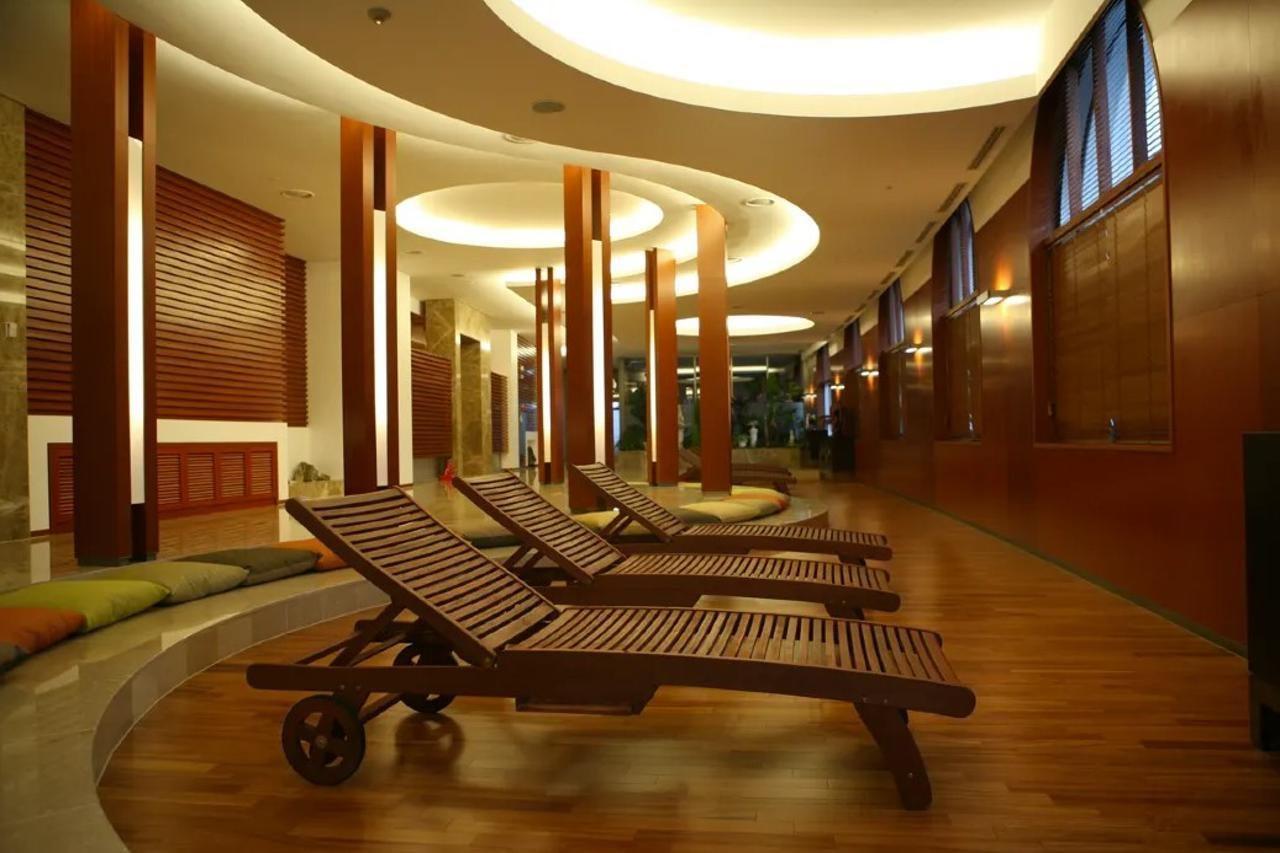 Pineridge Hotel Szokcsho Kültér fotó