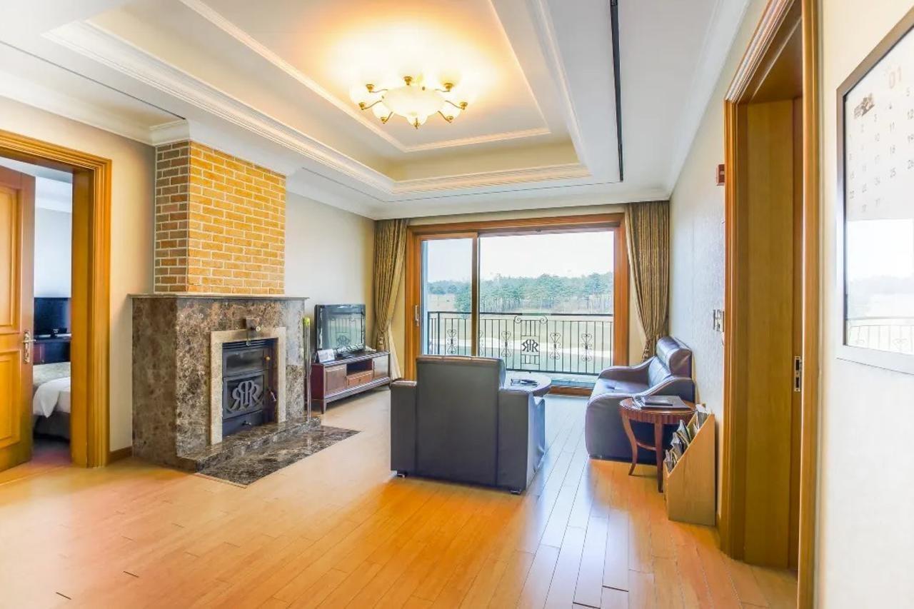 Pineridge Hotel Szokcsho Kültér fotó