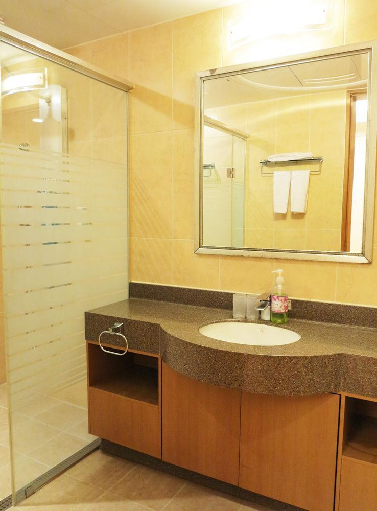 Pineridge Hotel Szokcsho Kültér fotó